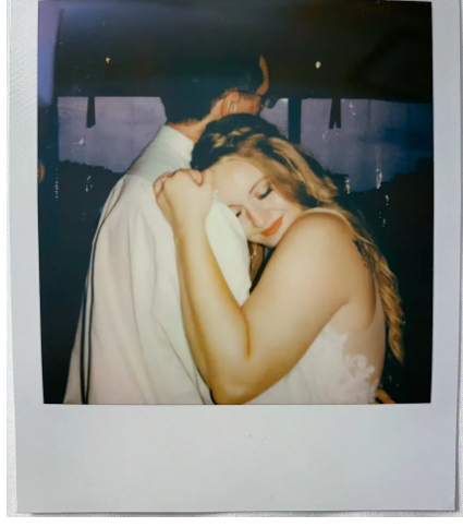 Нет свадебного фотографа? Нет проблем.