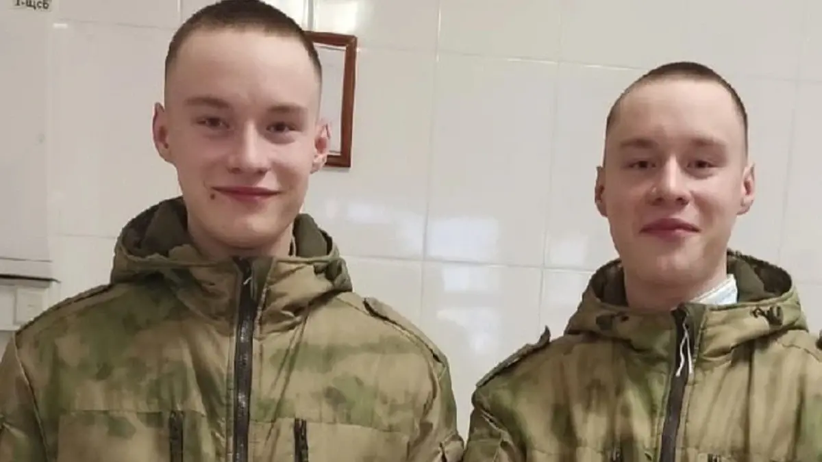 В Новокузнецке два брата-близнеца Александр и Дмитрий Новоженниковы обжаловали мобилизацию и не поехали в зону СВО.