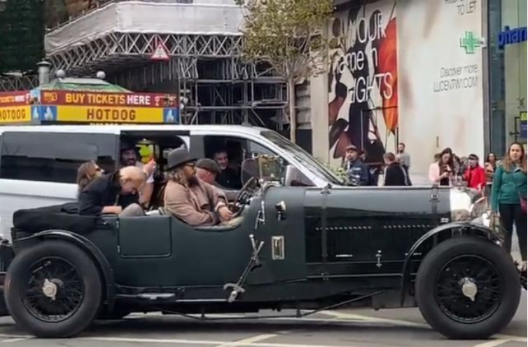 Джейсон Момоа показал псевдо 90-летний Bentley за 10 миллионов долларов (ВИДЕО)