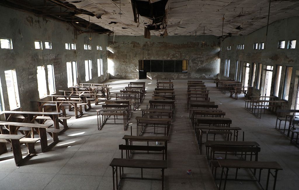 Зарплаты учителей - издевательство или способ создать тупое общество?