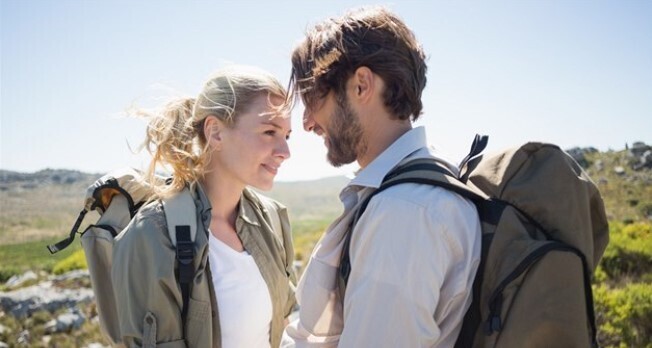 Конец крутых парней? Даже одинокие женщины хотят на кого-то опереться