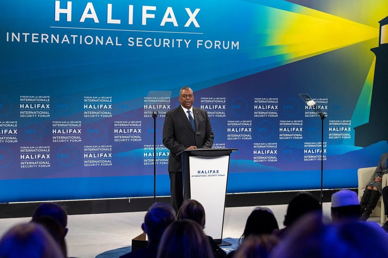 Министр обороны США Ллойд Остин в программной речи на форуме по международной безопасности в Галифаксе сделал несколько заявлений.