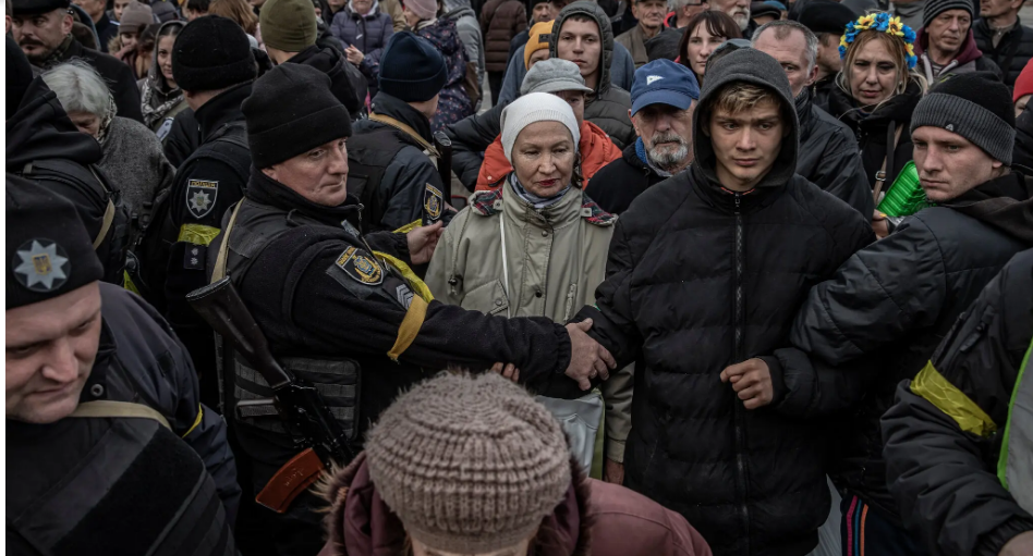 Украина планирует эвакуацию в 2 пострадавших городах, поскольку температура падает