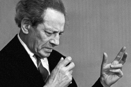 Предсказания от известных астрологов и экстрасенсов на 2023 год для России