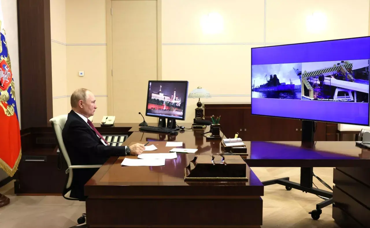 Ледоколы проекта 22220.