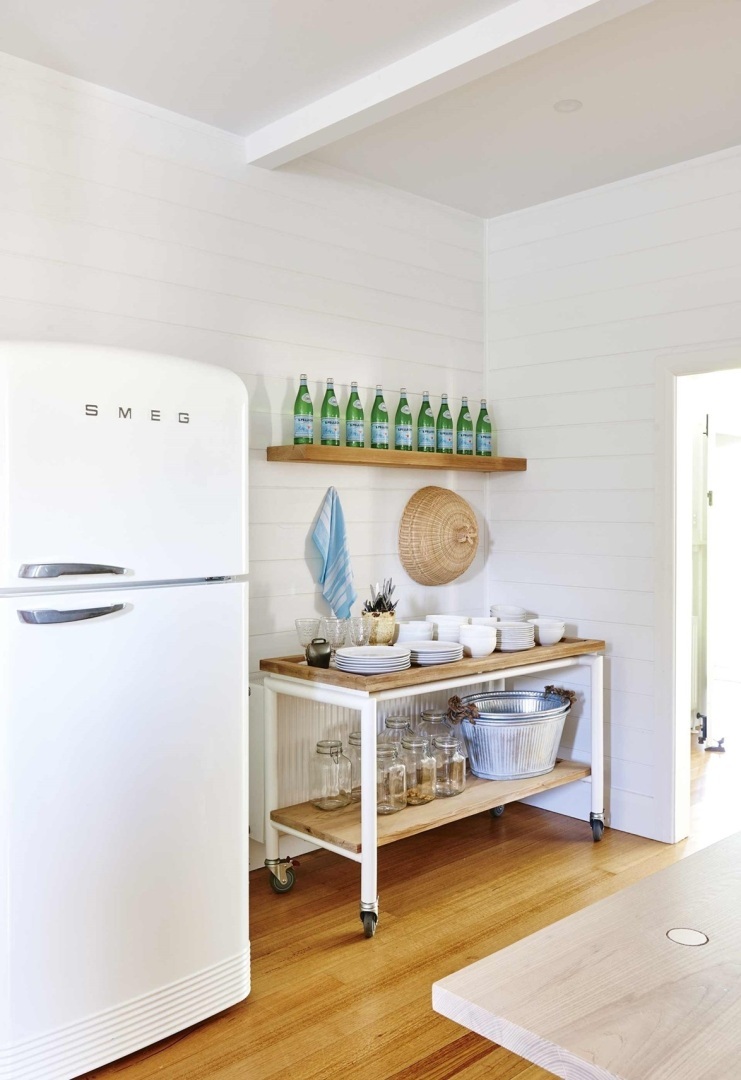 14 идей кухонных полок для максимизации пространства и стиля кухни
