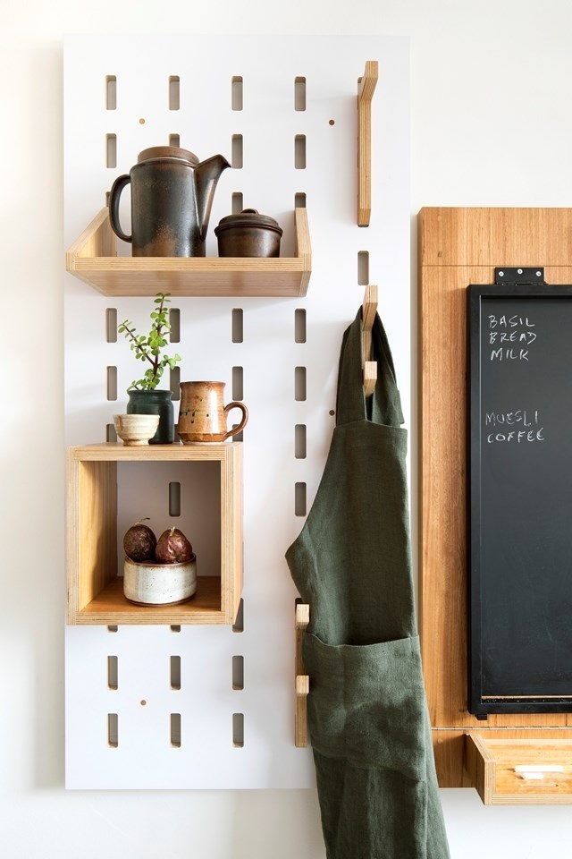 14 идей кухонных полок для максимизации пространства и стиля кухни