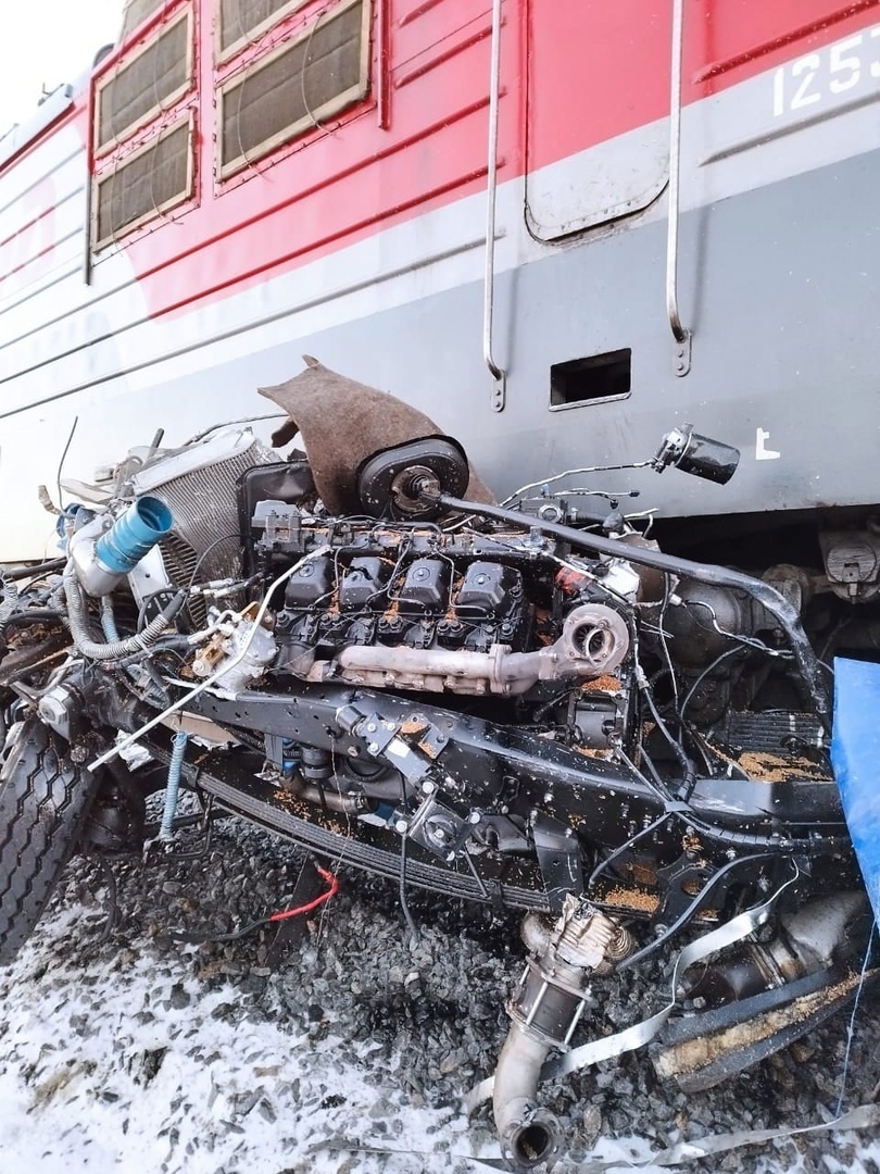 Трагедия на Ж/Д переезде унесла жизнь водителя