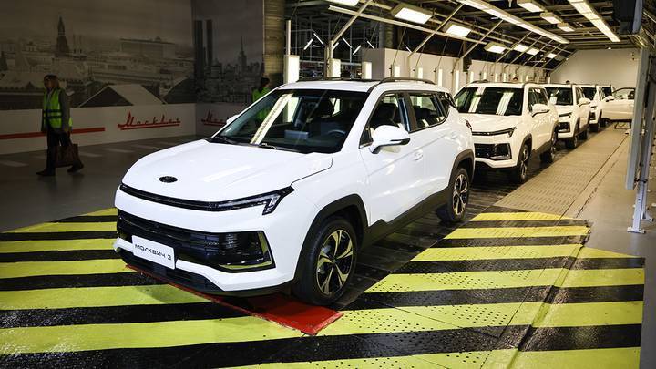 "Москвич" возвращается: на бывшем московском заводе Рено, начнут выпускать "Москвичи"