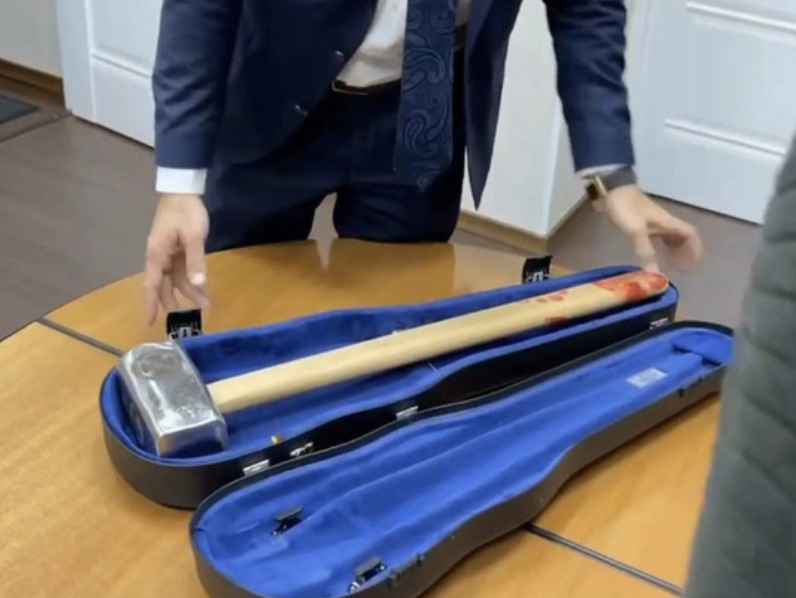 Преемник Путина-Пригожин угрожает Европе кувалдой