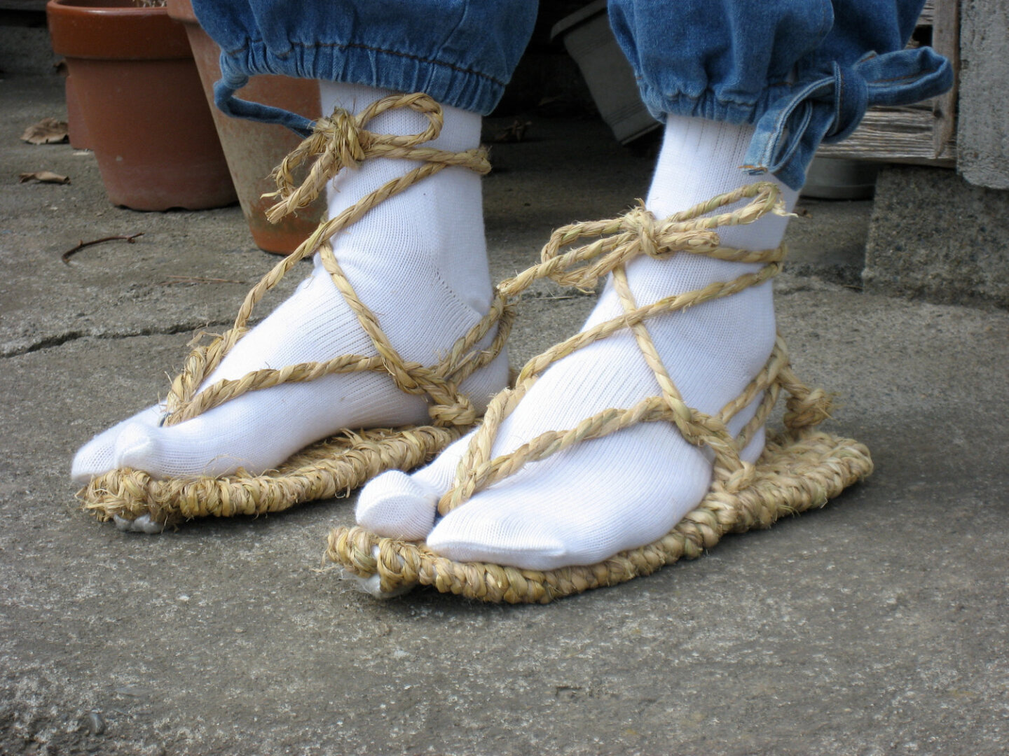 Традиционная японская обувь варадзи