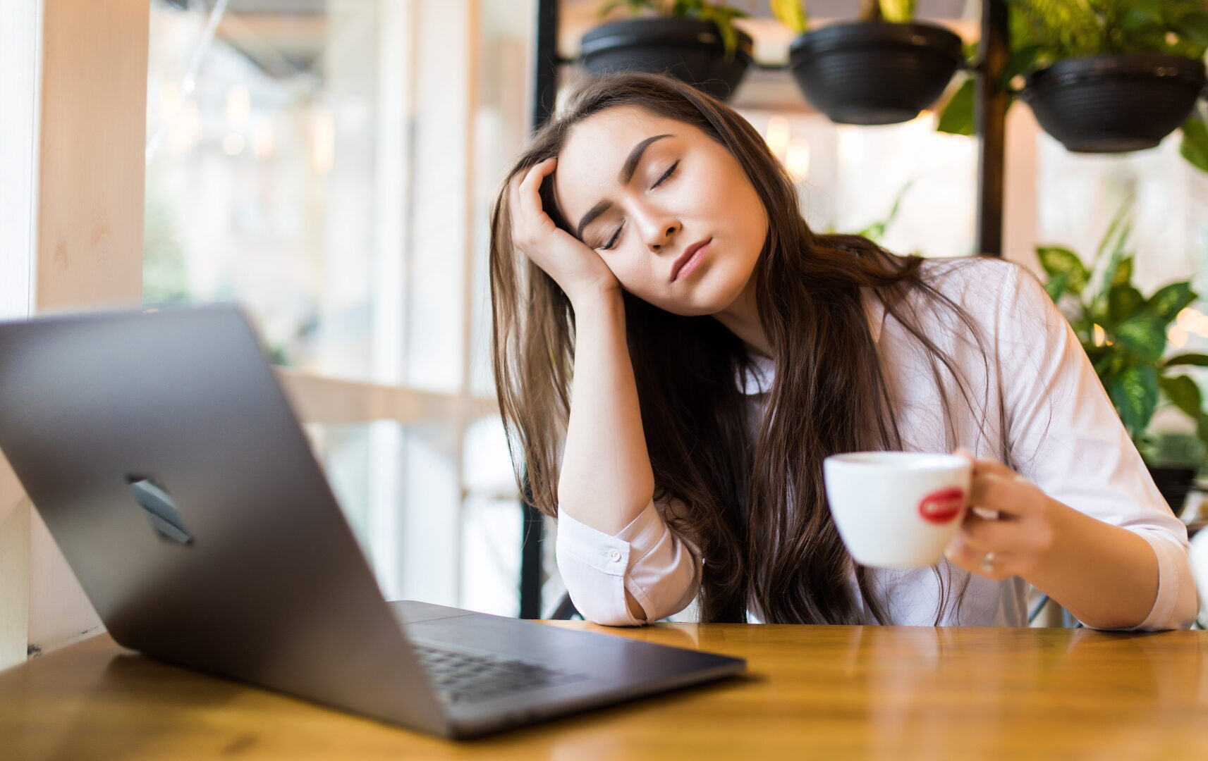 Очень простой способ побороть сон, о котором мало кто знает!