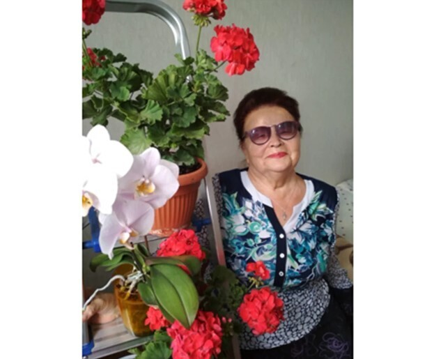 Чем подкормить цветы, чтобы они цвели круглый год? Проверенный годами мамин рецепт. Много фото