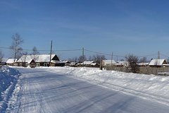 Россиянин перелезал через забор и насмерть замерз