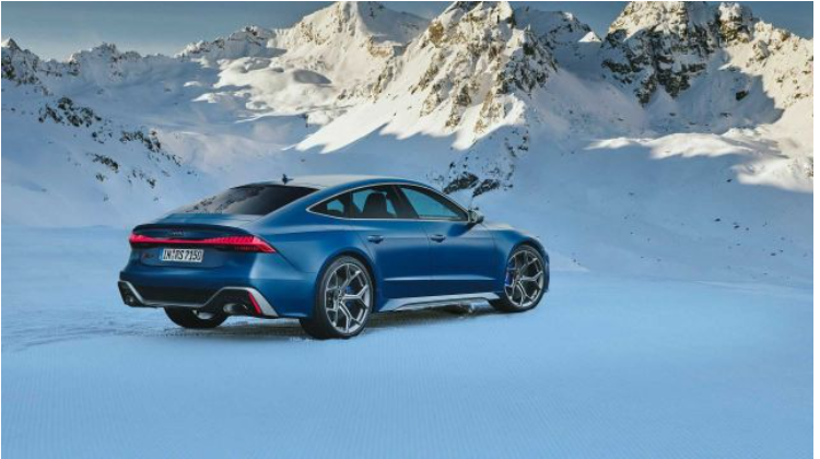 Audi представила более мощные RS6 и RS7