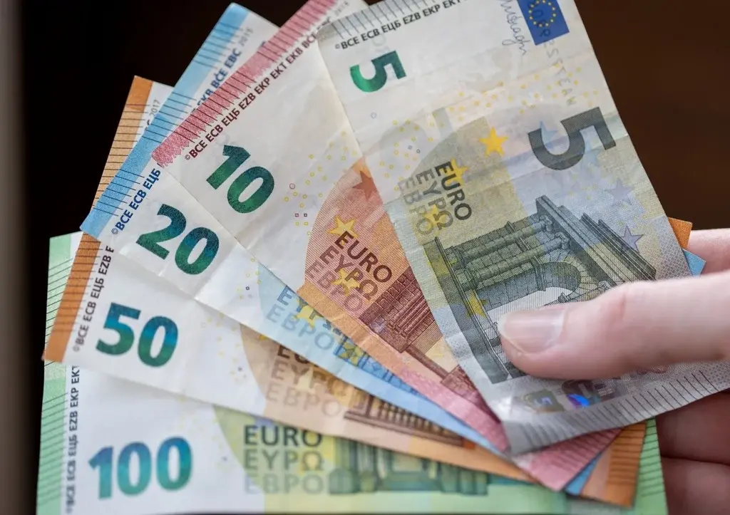 Еврокомиссия предложила создать фонд из замороженных активов России для выплат Украине