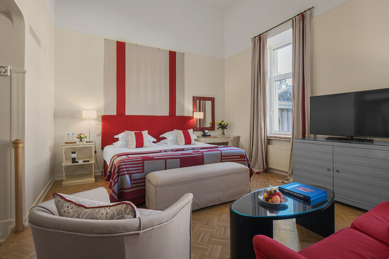 Такой антисоветский советский писатель, поэт, переводчик