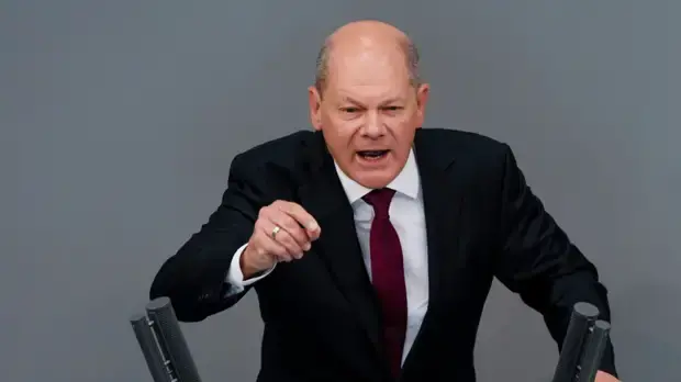 Не Лев Толстой, а хрен простой.