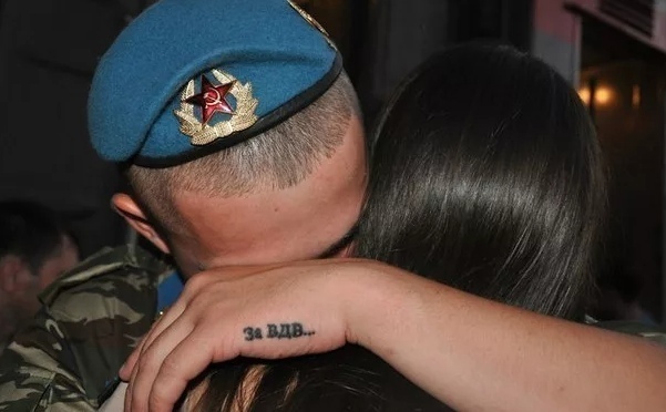 Стих посвящённый нашим ребятам которые борются с нацизмом на Украине.