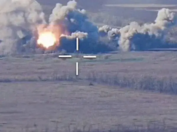 Новая атака дрона на аэродром. Под ударом — Курск: последствия атаки украинских беспилотников