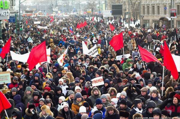 Больше трёх не собираться. Запрет на публичные мероприятия