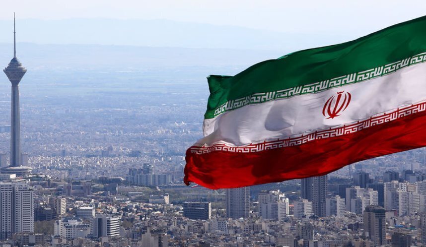 Иран заявил, что не возобновит переговоры по ядерной сделке "под давлением"