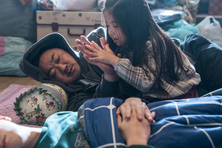 В честь распродажи вот вам два фильма по цене одного обзора