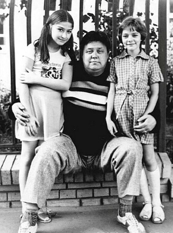 Назад в СССР. Редкие фото знаменитостей (часть 5)