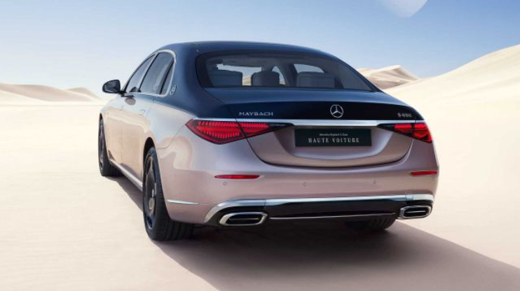 Mercedes выпустит всего 150 особенных Maybach Haute Voiture