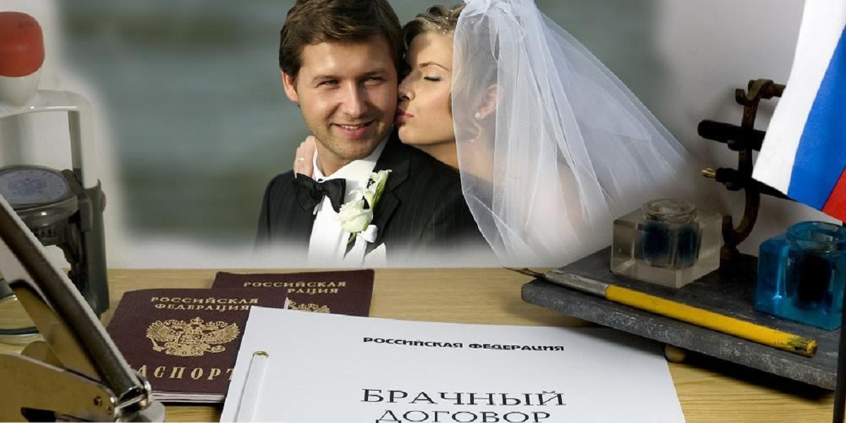 Можно ли купить верность супруга за деньги? Что прописать в брачном контракте: колье за измену и запрет на выход жены на работу?