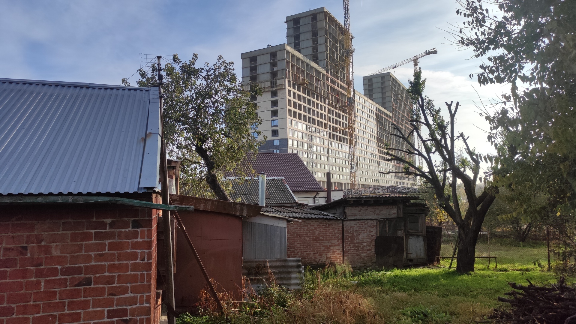 В Краснодаре за студию просят пять миллионов рублей. Я за такую сумму построила дом и ещё остались деньги на отделку