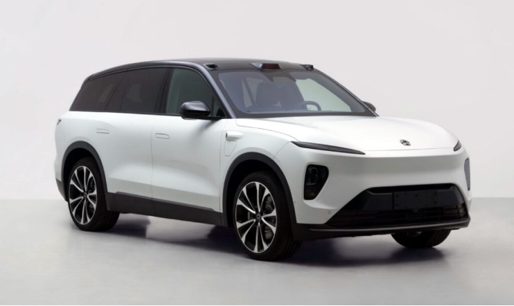 Китайская электрическая альтернатива BMW X7