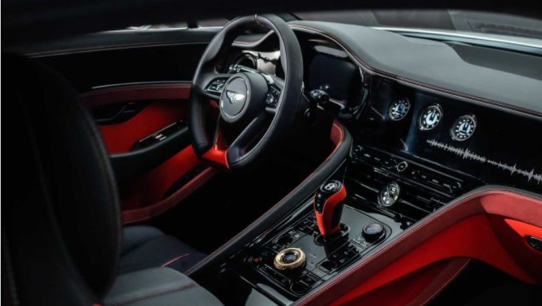 Bentley добавляет более 200 граммов золота в интерьер своей самой особенной модели