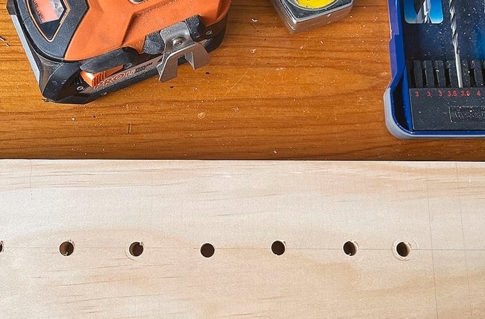 Как сделать держатель для мелкого инструмента