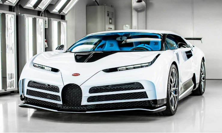 Они также доставили последний Bugatti Centodieci.