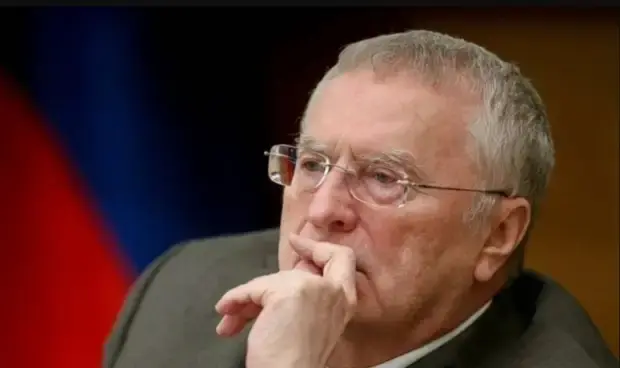 Политик и провидица о нас.