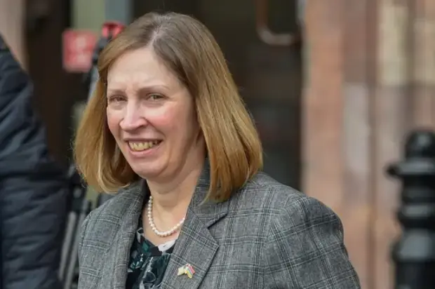 Новый посол США в России (Линн Трейси-кровавая).