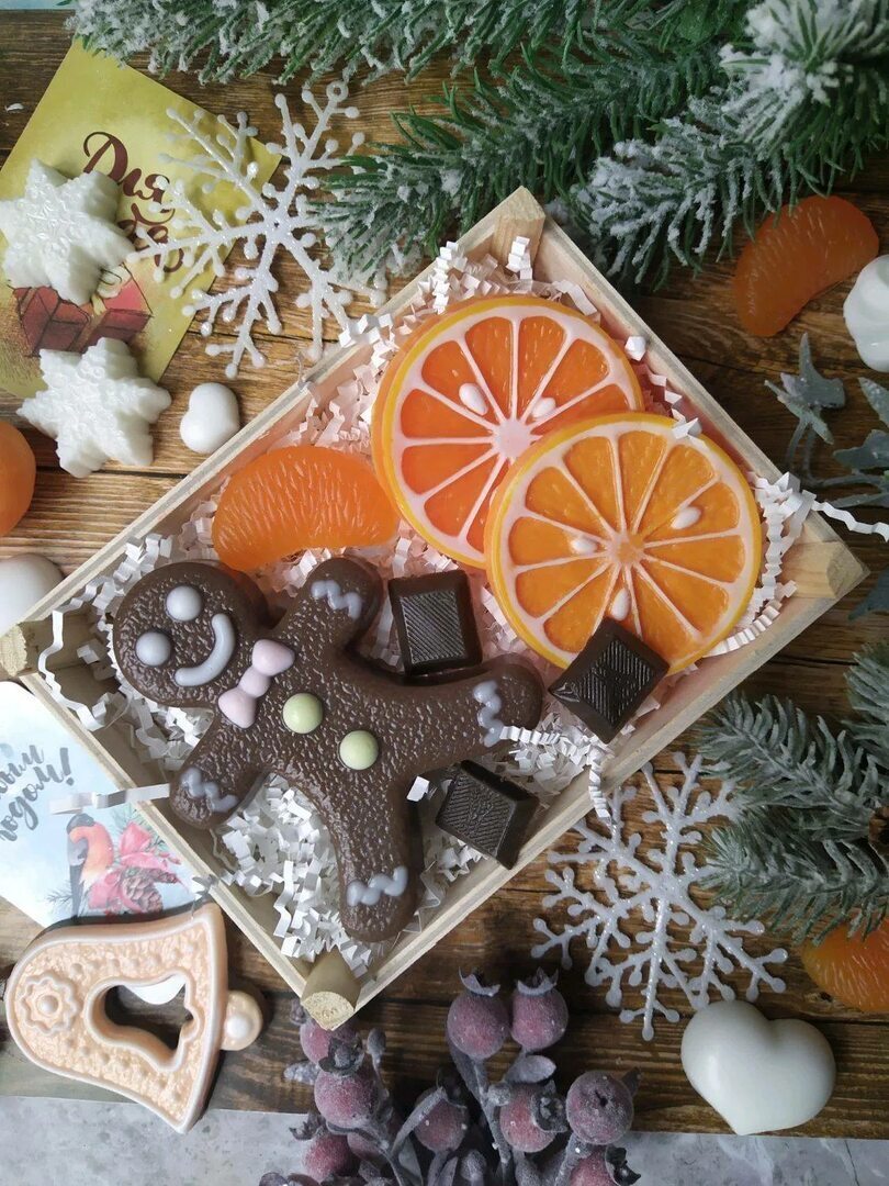 Что подарить на Новый год? Лучшие идеи подарков родственникам и друзьям