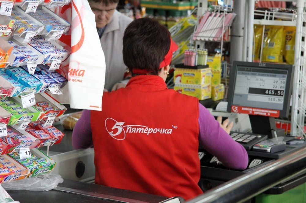 Сеть Магазинов Суммы Сеть Магазинов Суммы