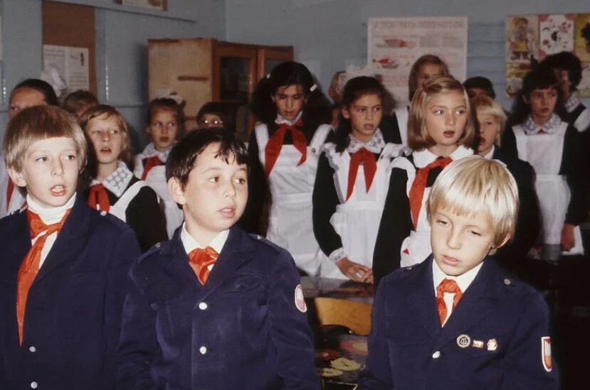 Советское школьное детство