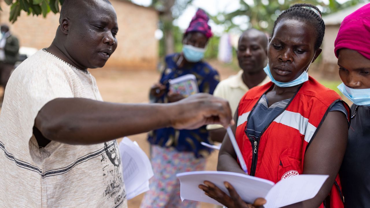 Уганда объявила о прекращении вспышки лихорадки Эбола