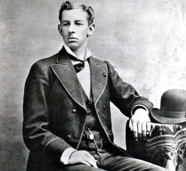 Лампа пожарных,из гниги рекордов.