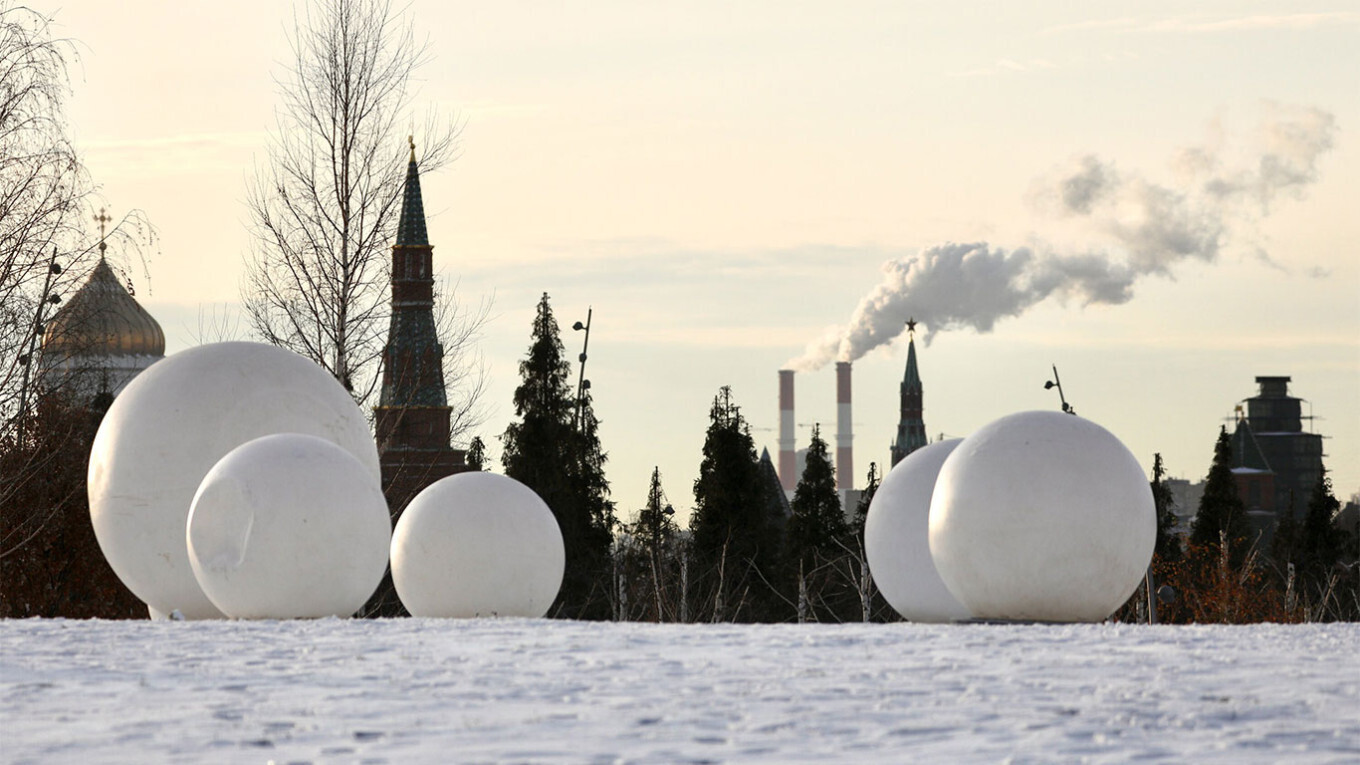 Дефицит бюджета России в декабре достиг рекордного уровня - Bloomberg