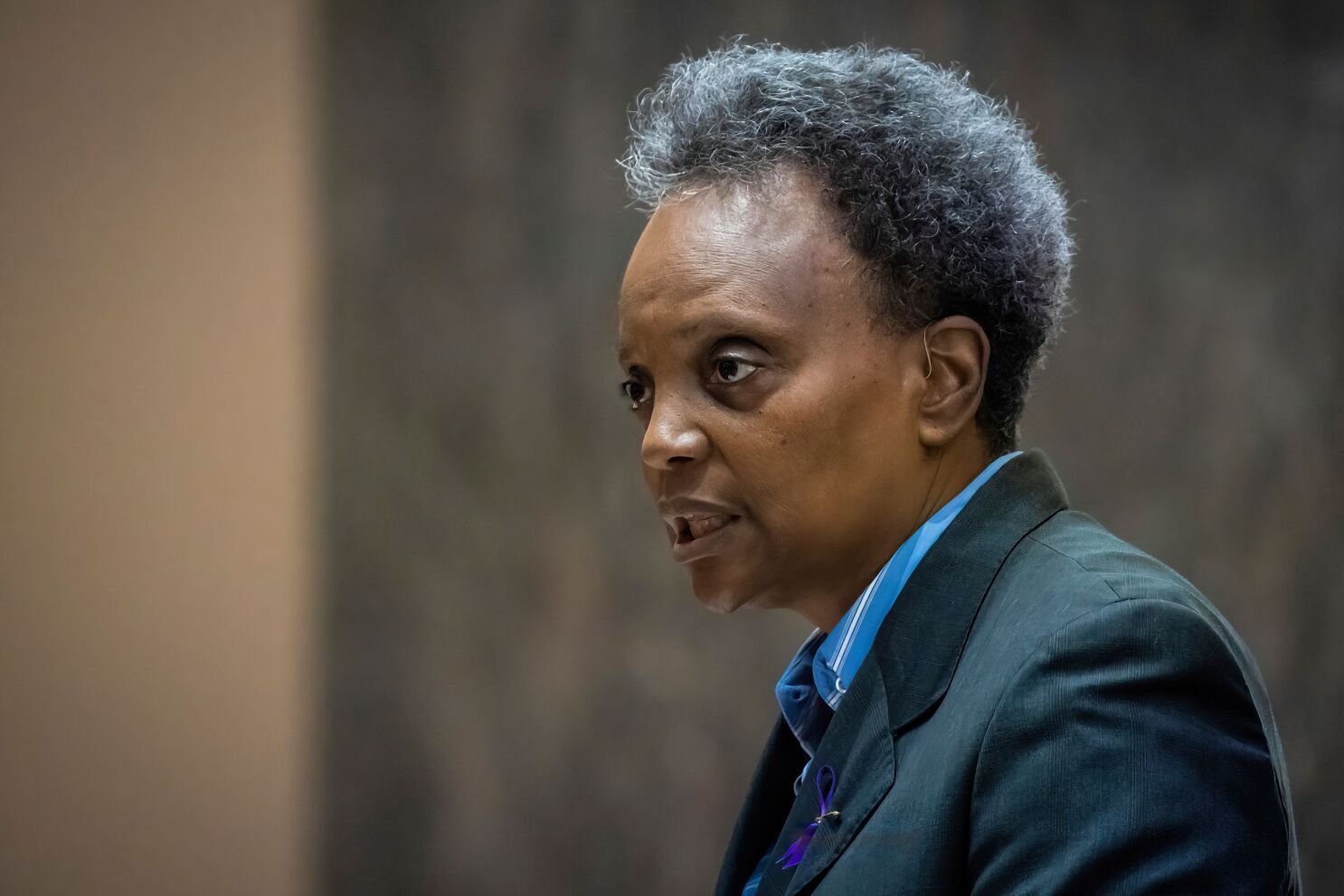 Кампания Лори Лайтфут расследуется за попытку привлечь учеников государственных школ Чикаго для помощи в ее победе