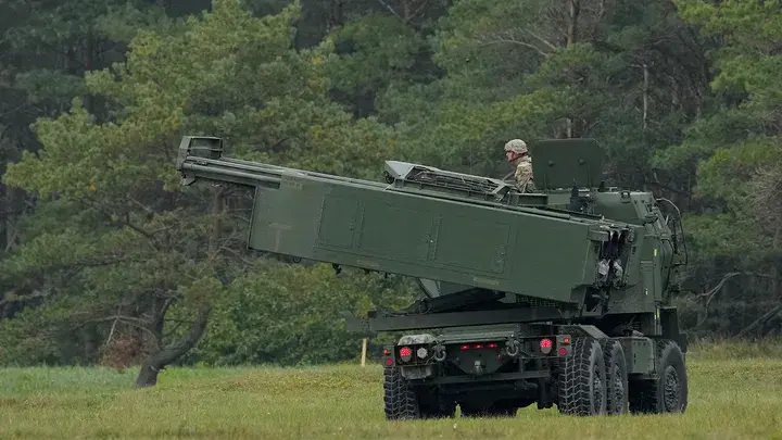 Министр ВМС USA: США не смогут поддерживать Украину!