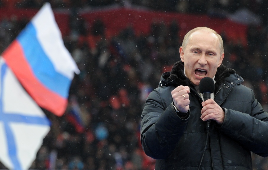 Путин стал политиком 2022 года. Согласны с результатами опроса?