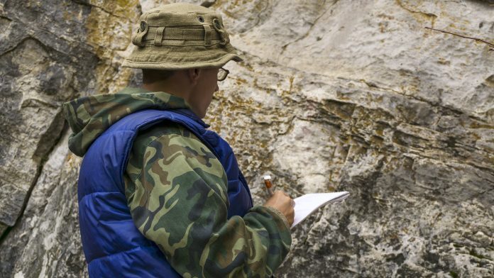 Швеция обнаруживает месторождения редкоземельных металлов, так как Европа соревнуется с Китаем