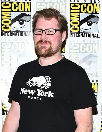 Соавтору "Рика и Морти" Джастину Ройланду предъявлены обвинения в домашнем насилии.