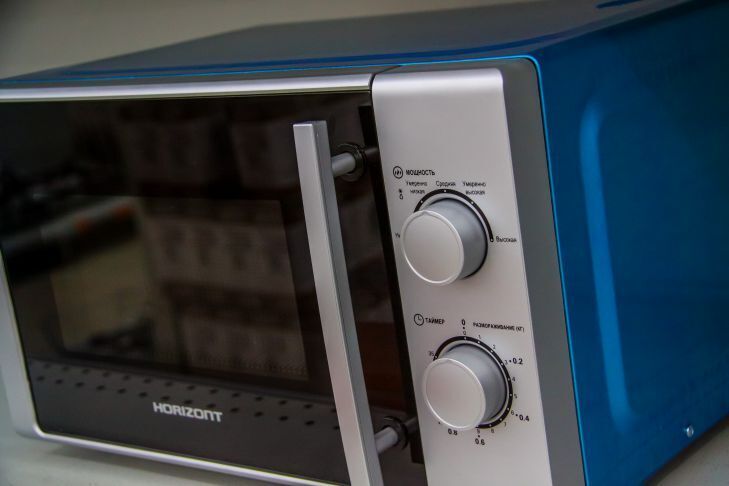 Как приготовить омлет за 2 минуты, не мойя посуду: лайфхак, который работает