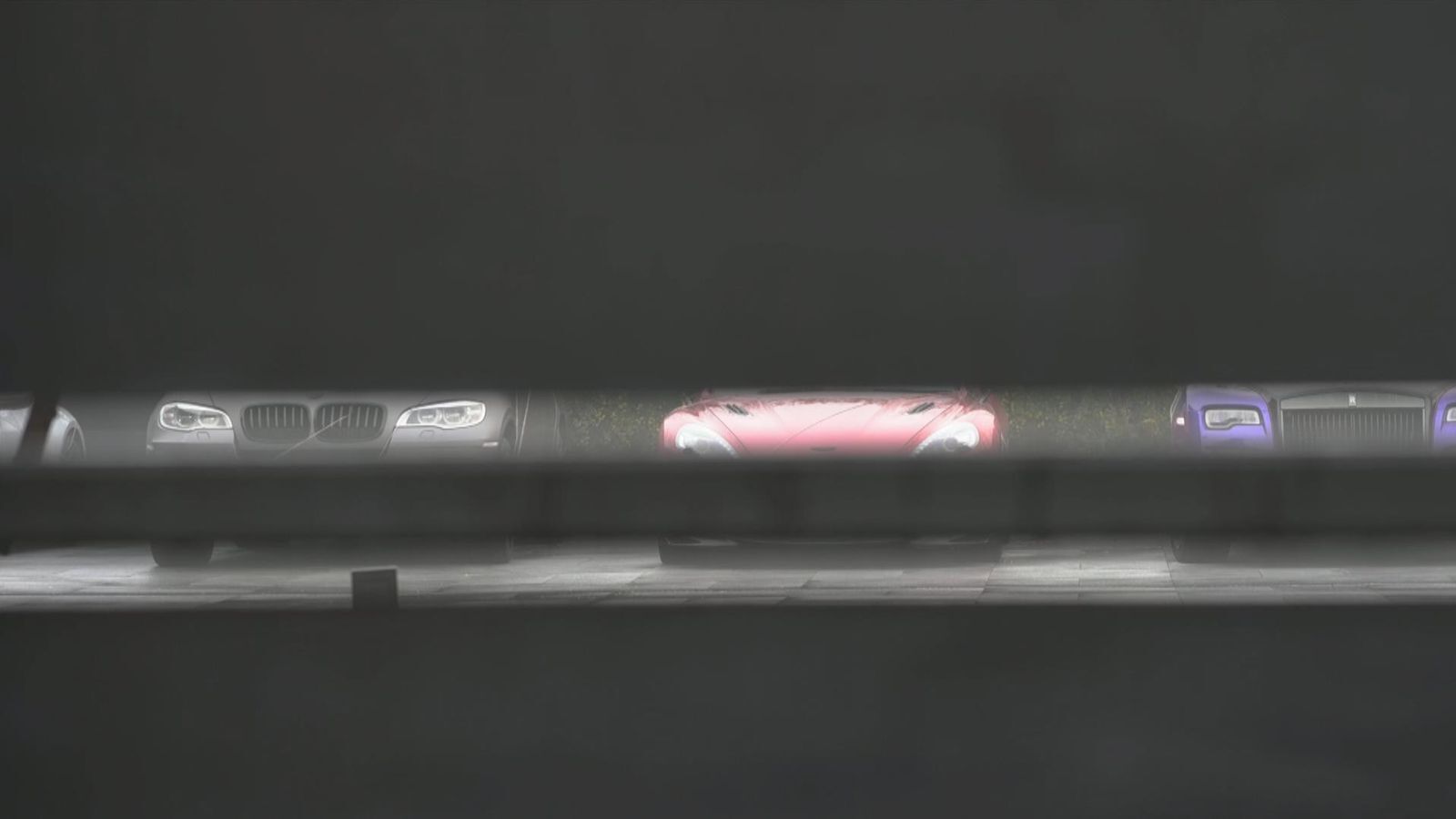 Эндрю Тейт: Дорогие автомобили, бассейн и охранники